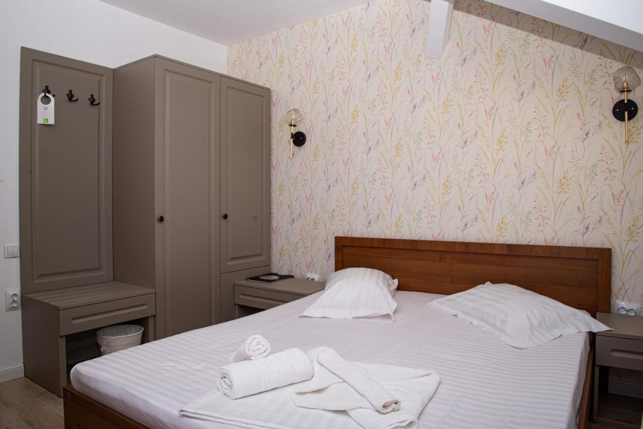 Paradis Hotel Мила-Доуэзечи-ши-Трей Экстерьер фото